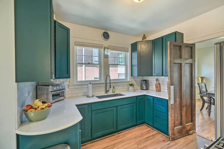 Historic Illinois Home Near Mississippi River