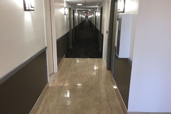 Hotel 4 of 40