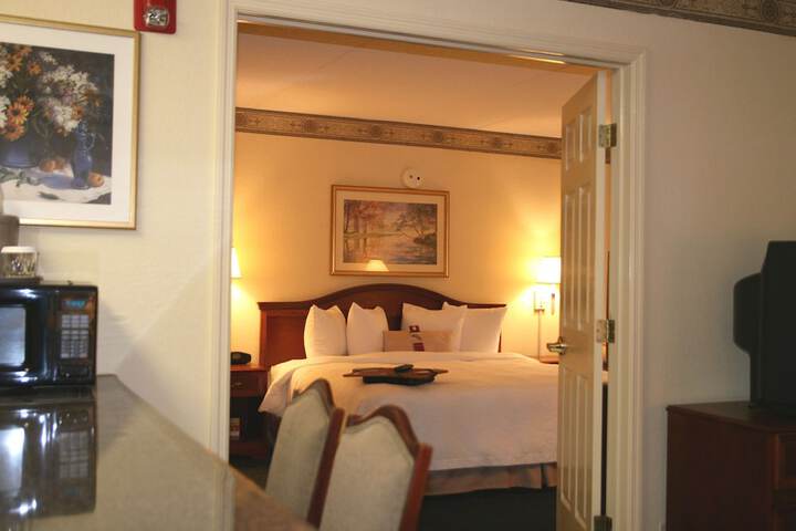 Room 36 of 52