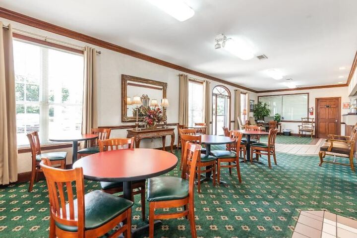 Plantation Oaks Suites & Inn Millington