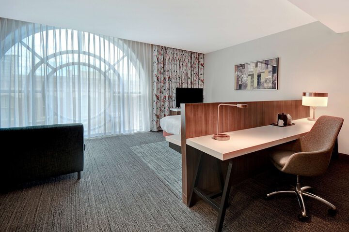 Hilton Garden Inn Kalamazoo