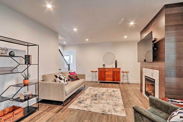 Updated Downtown Red Bank Home 5 Mi to Beach!