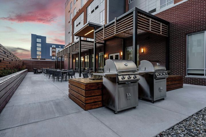 Courtyard by Marriott Indianapolis Fishers