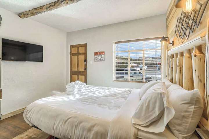 Room 44 of 97