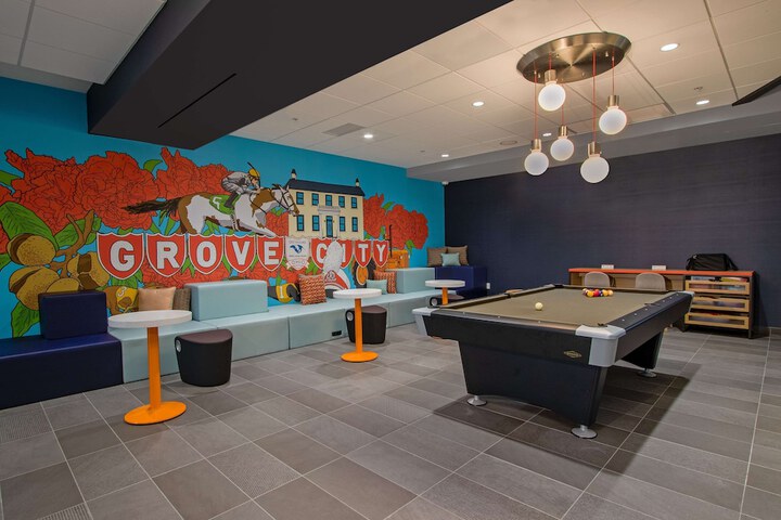 Tru by Hilton Grove City Columbus