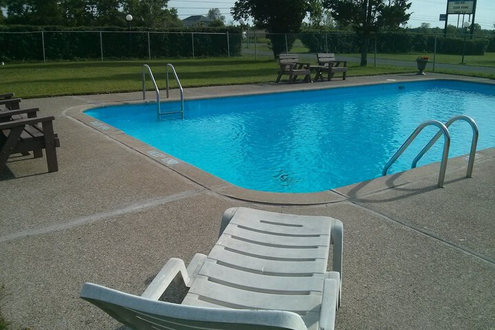 Pool 3 of 41