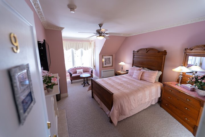 Room 41 of 103