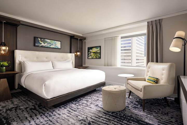 Fairmont The Queen Elizabeth