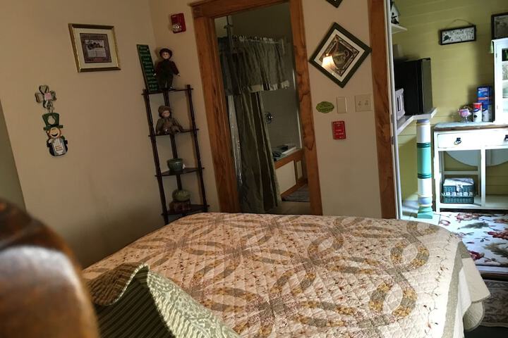 Room 179 of 289
