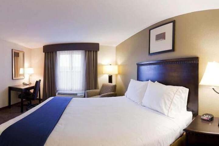 Room 20 of 44