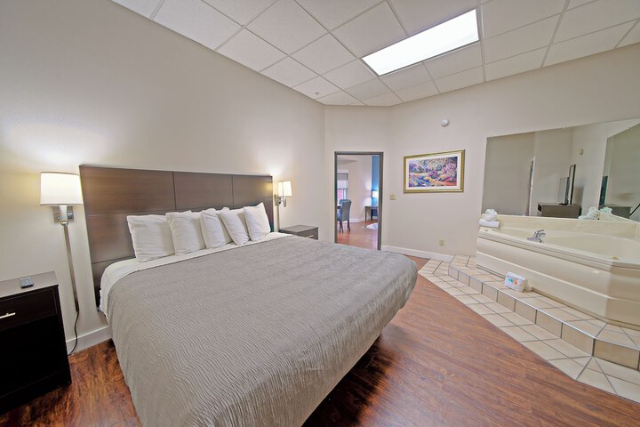 All Season Suites