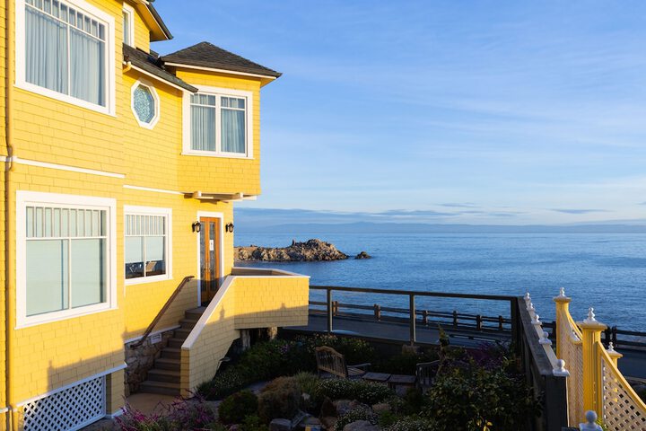Seven Gables Inn on Monterey Bay a Kirkwood Collection Property
