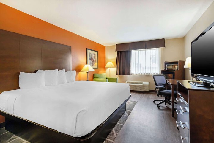 Best Western Inn & Suites