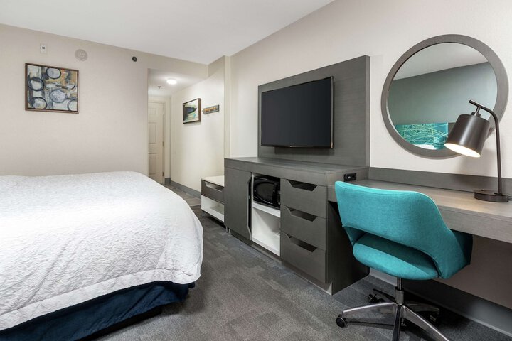 Hampton Inn Daytona Shores - Oceanfront