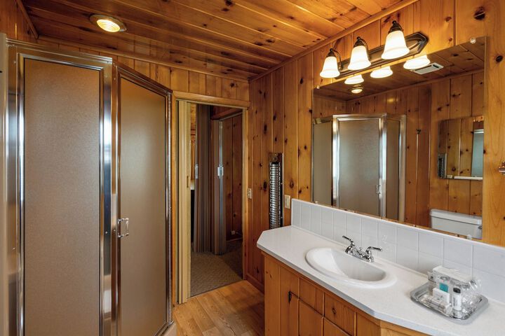 El Western Cabins & Lodges