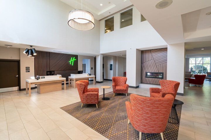 Hotel 2 of 34