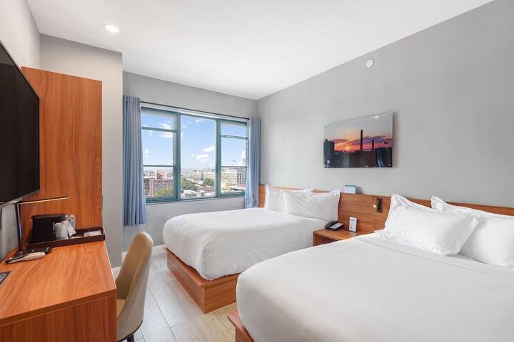 Room 15 of 27