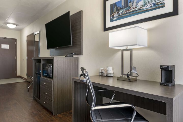 Room 20 of 29
