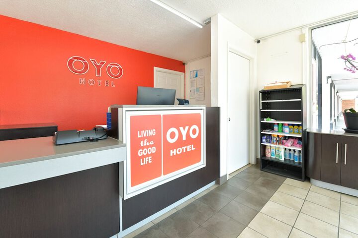 OYO Hotel Valdosta GA I-75