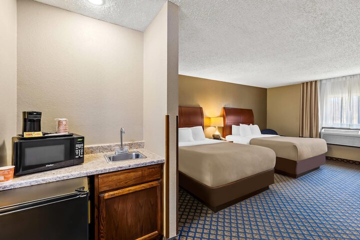 Quality Inn & Suites Seville