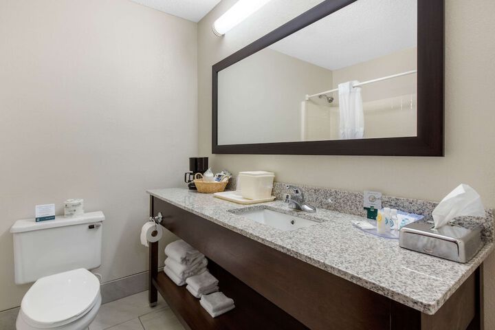 Quality Inn & Suites Mountain Home North