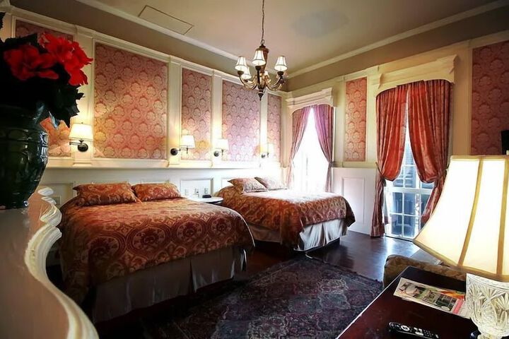 Room 45 of 79