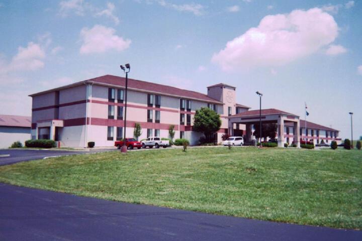 The Lawerenceburg Inn