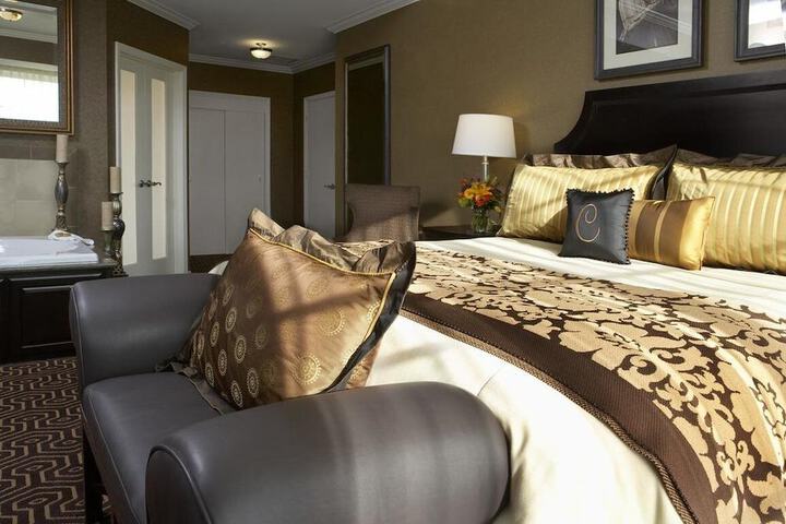 Room 43 of 85
