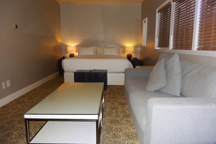 Room 19 of 67