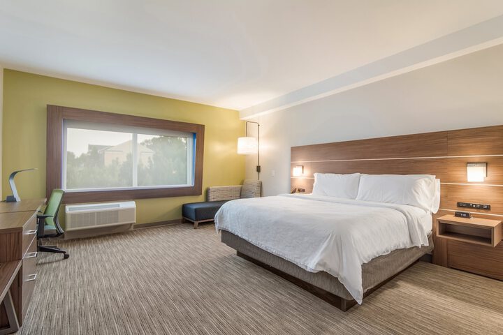 Room 21 of 55