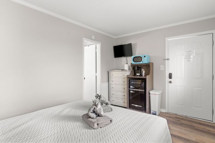 Room 74 of 164