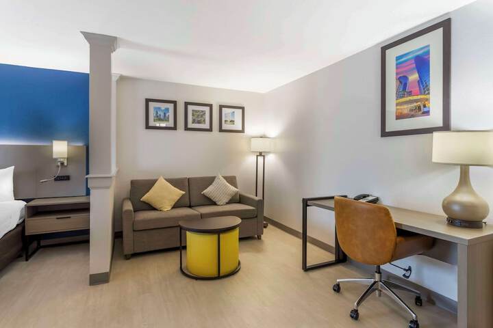 Room 34 of 45
