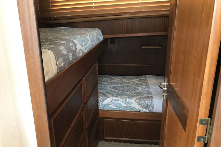 Room 16 of 29