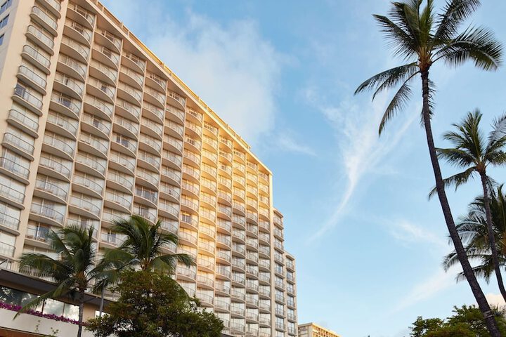 Hotel 2 of 95