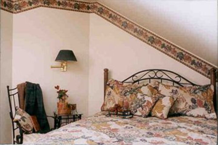 Arbor Hill Inn