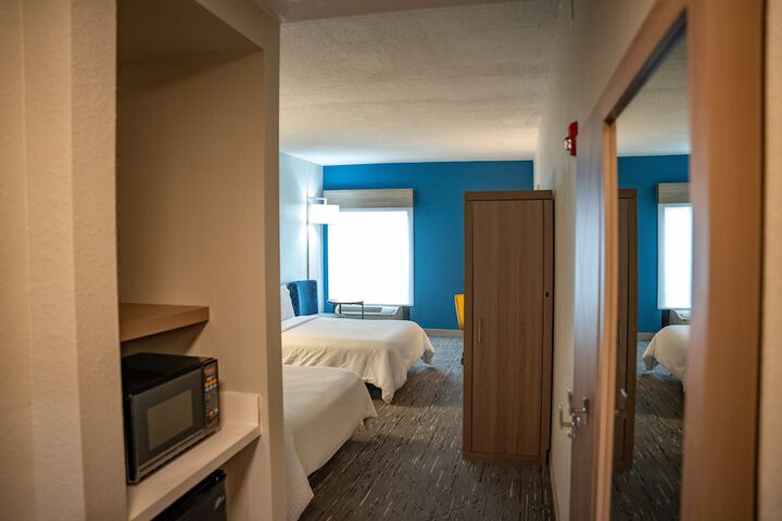 Room 22 of 61