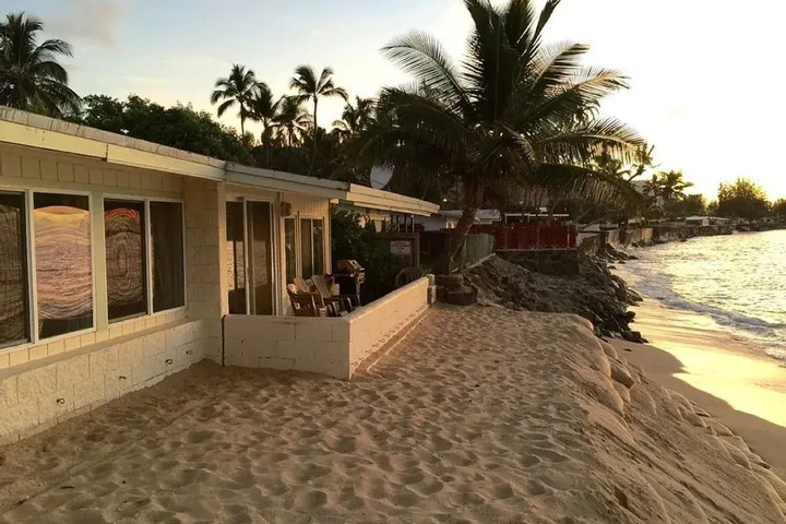 Hale Lokahi by RedAwning