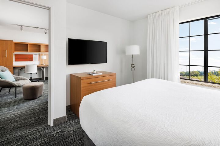 Room 20 of 49