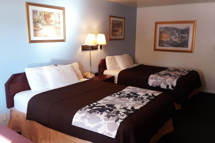 Room 19 of 28