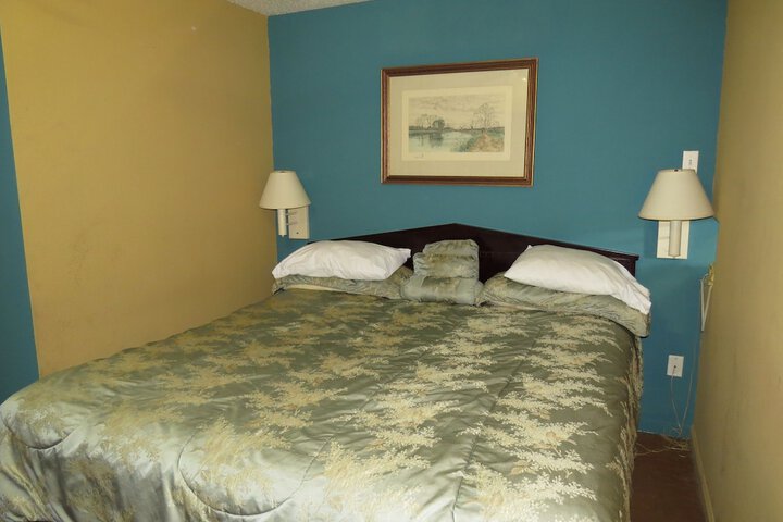 First Western Inn Caseyville