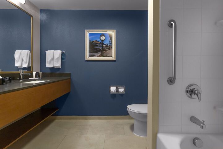 Room 19 of 36