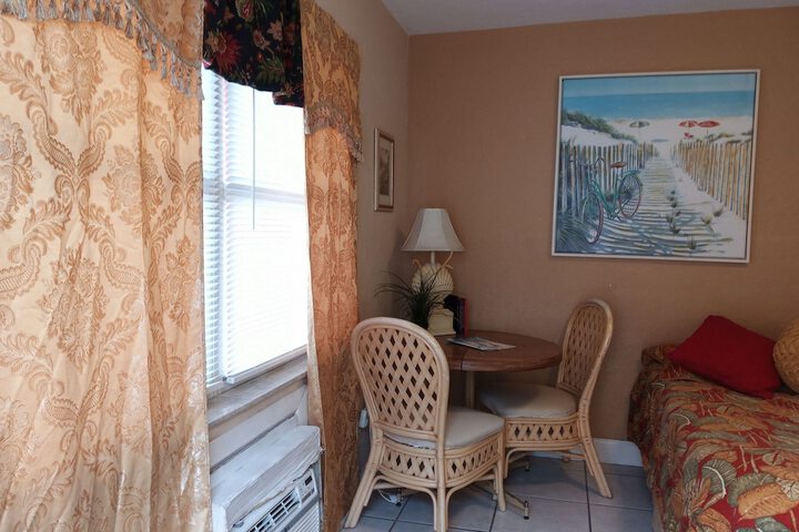 Room 16 of 49