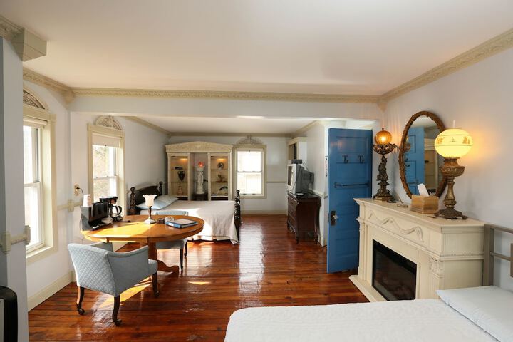 The Old Parsonage B & B