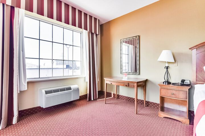 Room 27 of 41