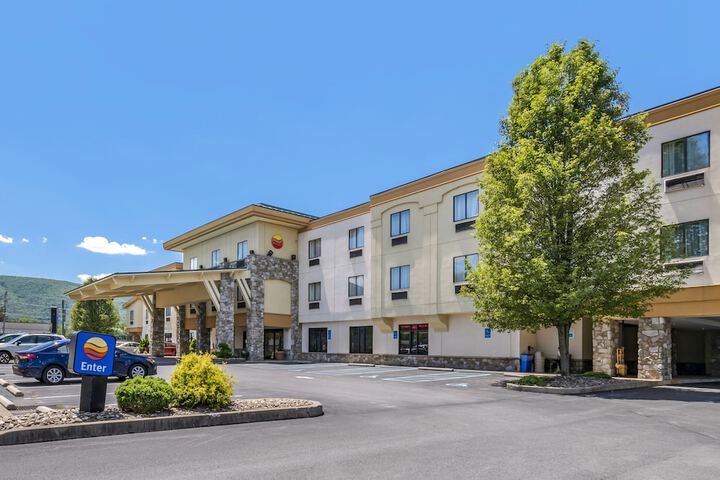 Hotel 2 of 26