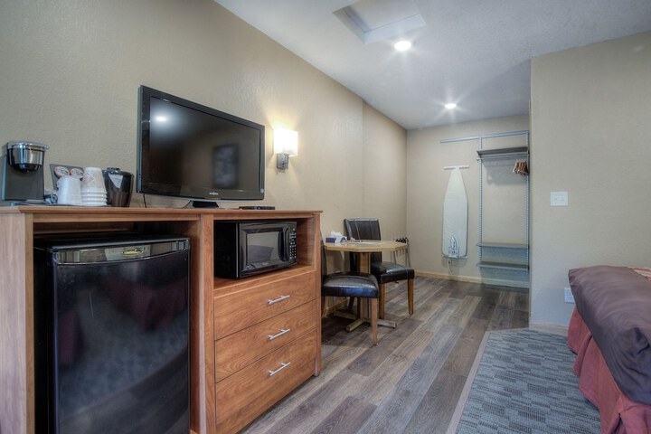 Room 22 of 160