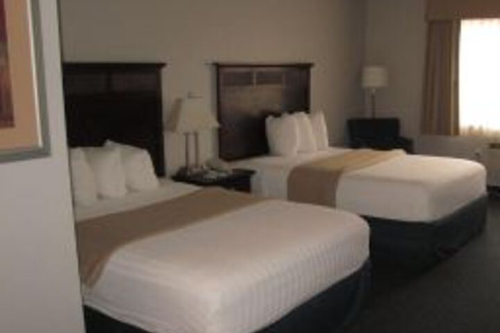 The Avenue Hotel