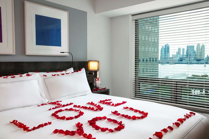 Room 26 of 111