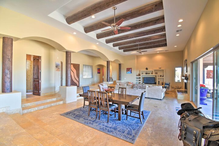 Rio Verde Desert Escape w / Patio & Mountain Views!