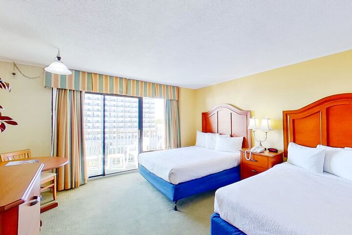 Room 51 of 106